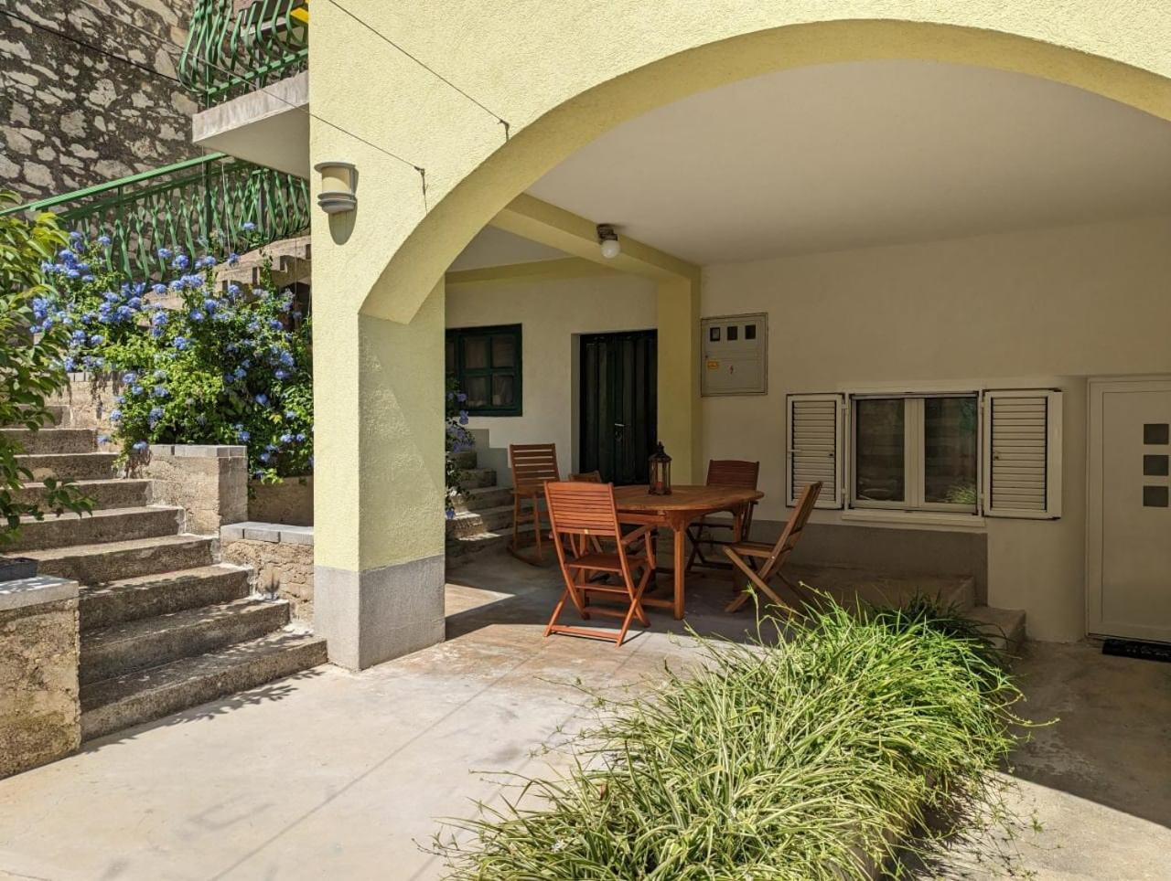 Apartman Bonaca Apartamento Šibenik Exterior foto